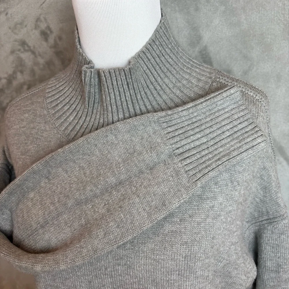 Magaschoni Mock Turtleneck Cozy Gray Sweater Wmn’s Petite Sz S